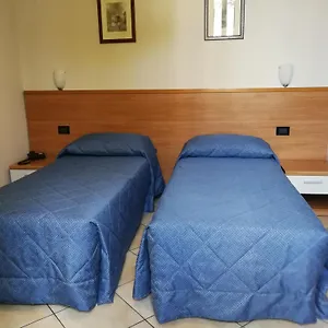 albergo-salerno.italymilanhotels.net/